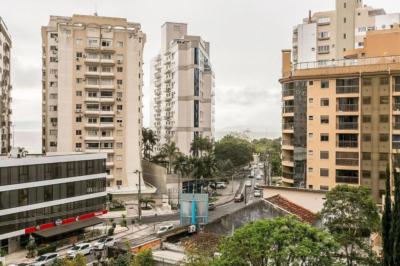 Moderno, espaçoso localizado a uma quadra do Shopping Beira-mar CA06I Apartamento Florianópolis 0*,  Brasil